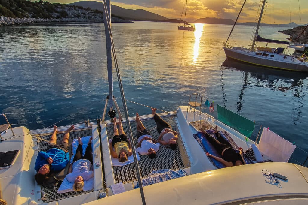 Digital Detox Katamaran Auszeit auf dem Wasser
