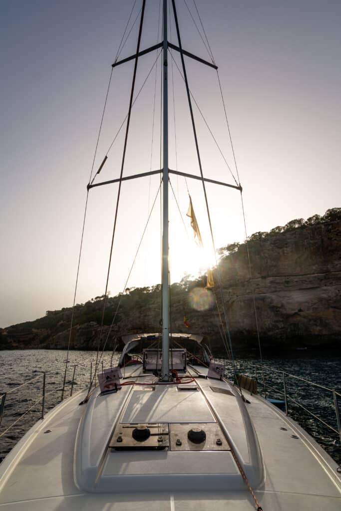 Sailing Mallorca: Route, Best Bays & Best Time
